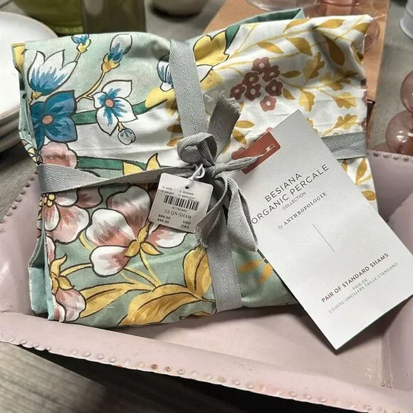 Anthropologie Besiana Organic Percale Shams, Set of 2 Queen - Picture 2 of 7